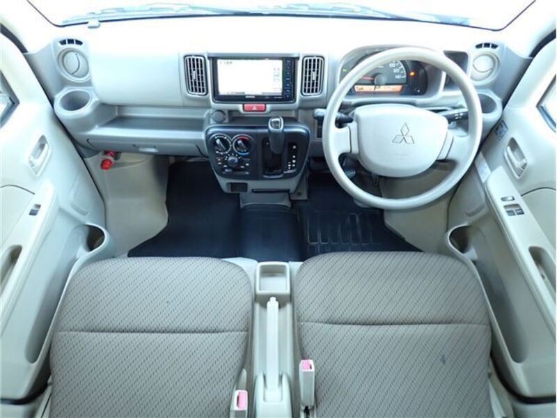 MINICAB VAN