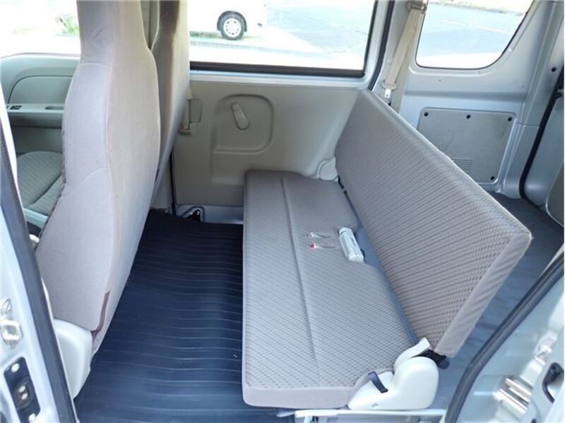 MINICAB VAN