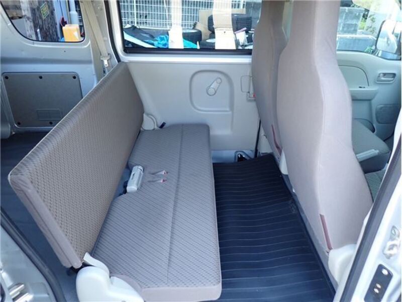 MINICAB VAN