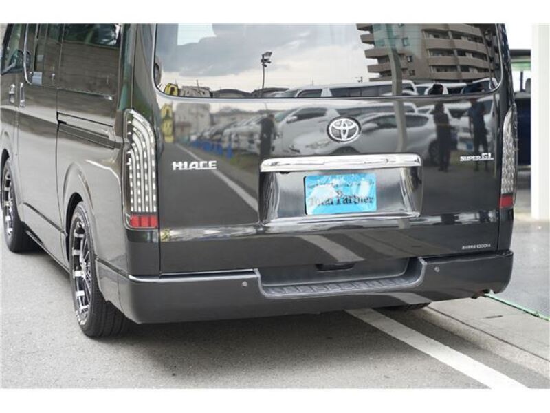 HIACE VAN