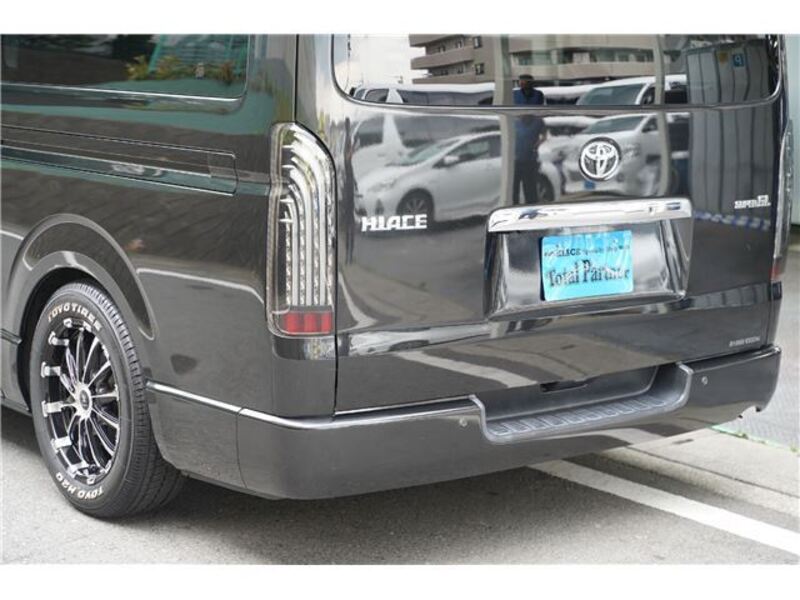 HIACE VAN