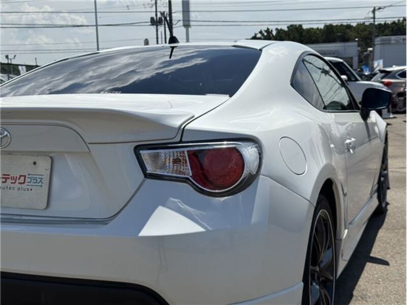 86