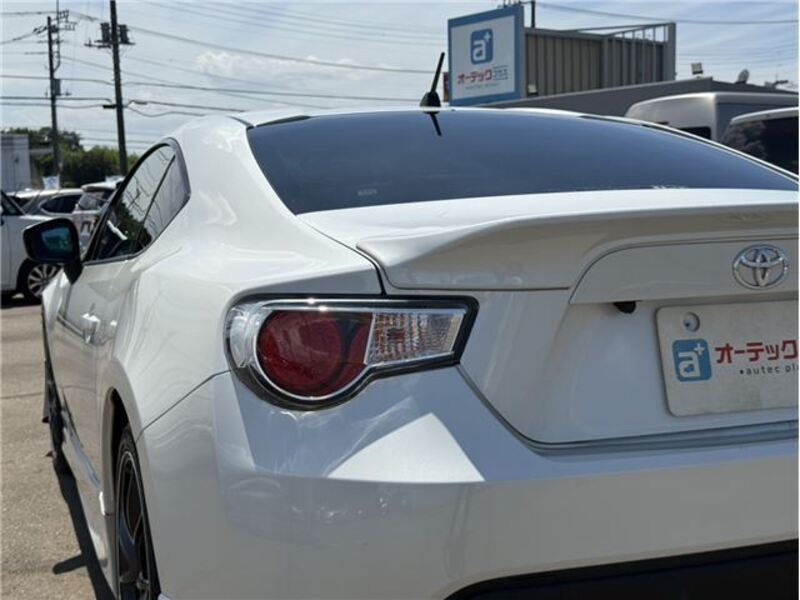86