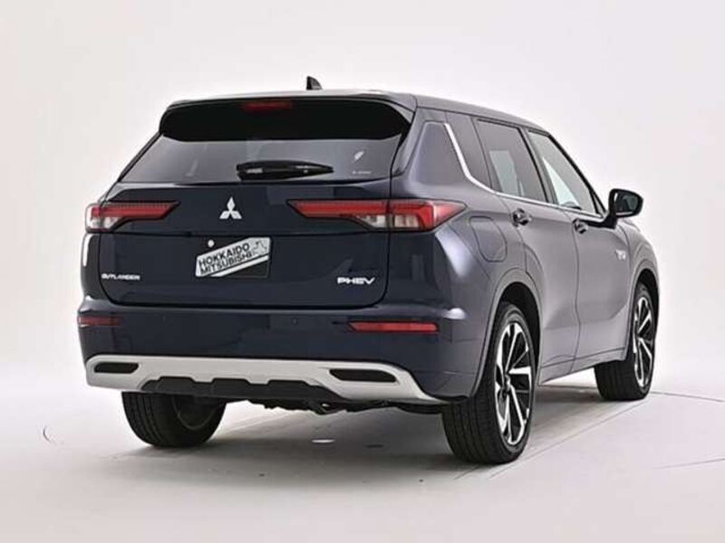 OUTLANDER