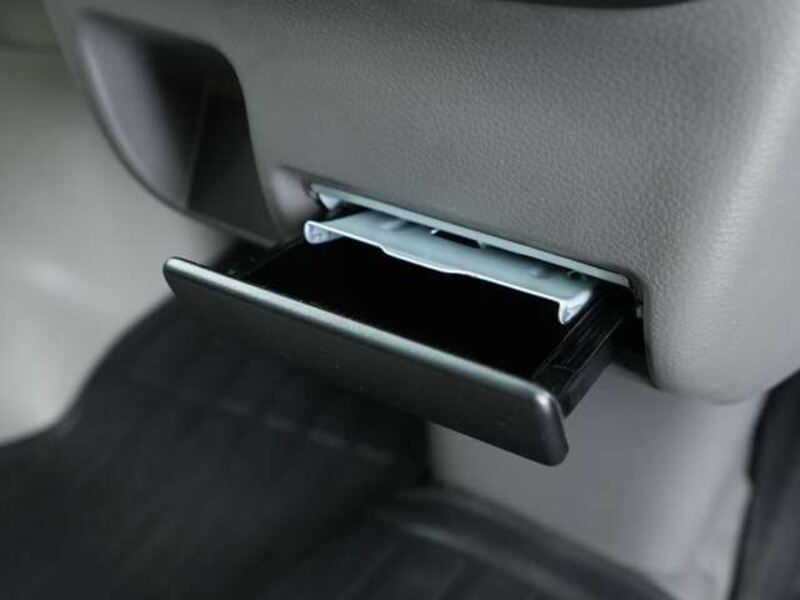 MINICAB VAN