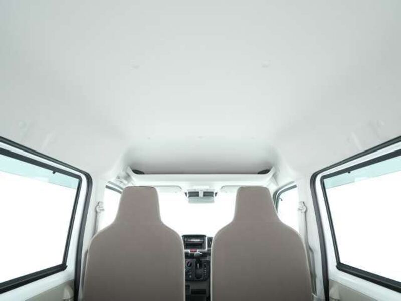 MINICAB VAN