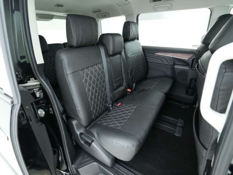 DELICA D5