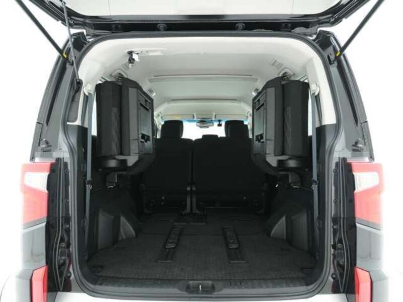 DELICA D5