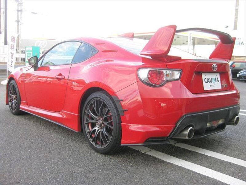 86