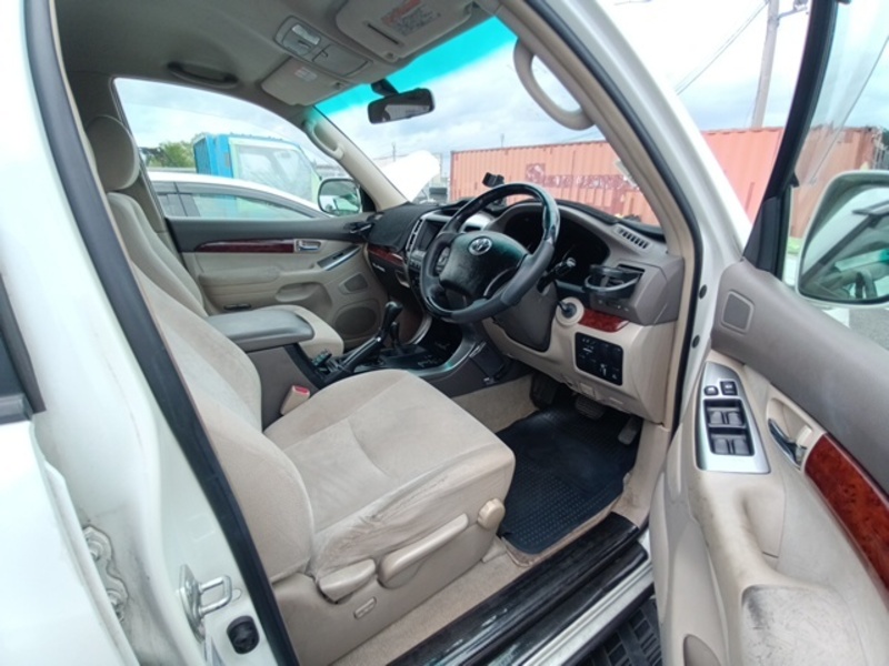 LAND CRUISER PRADO