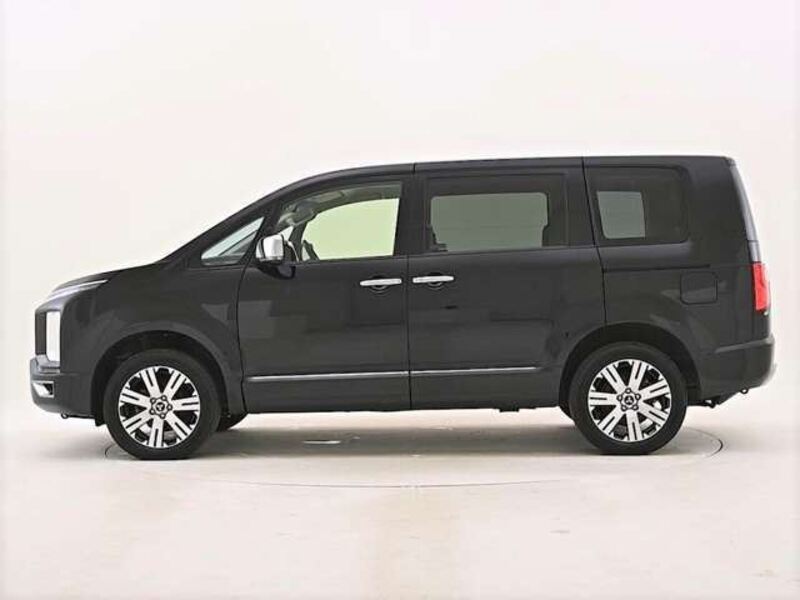 DELICA D5