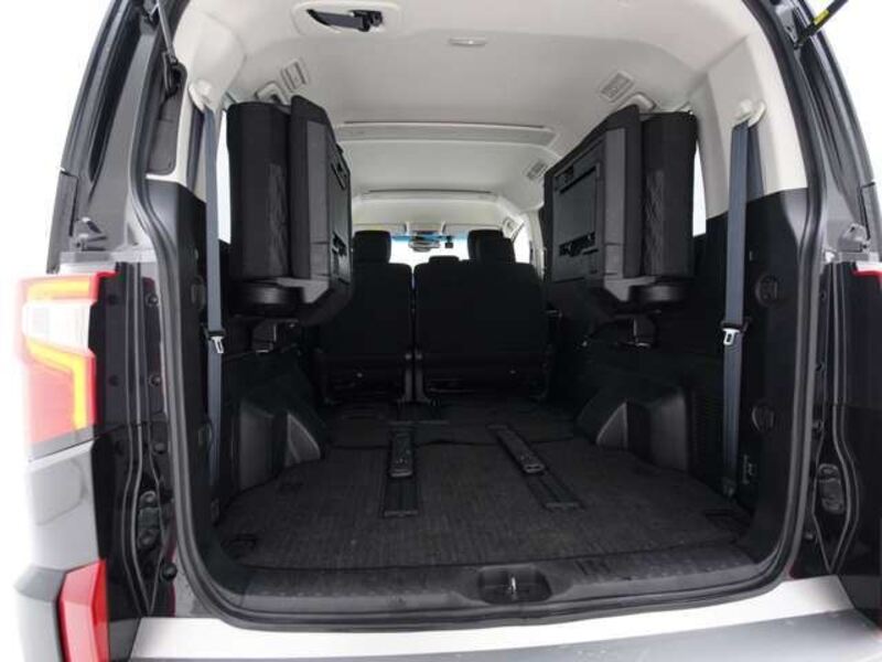 DELICA D5