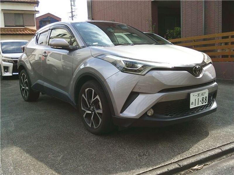 TOYOTA C-HR