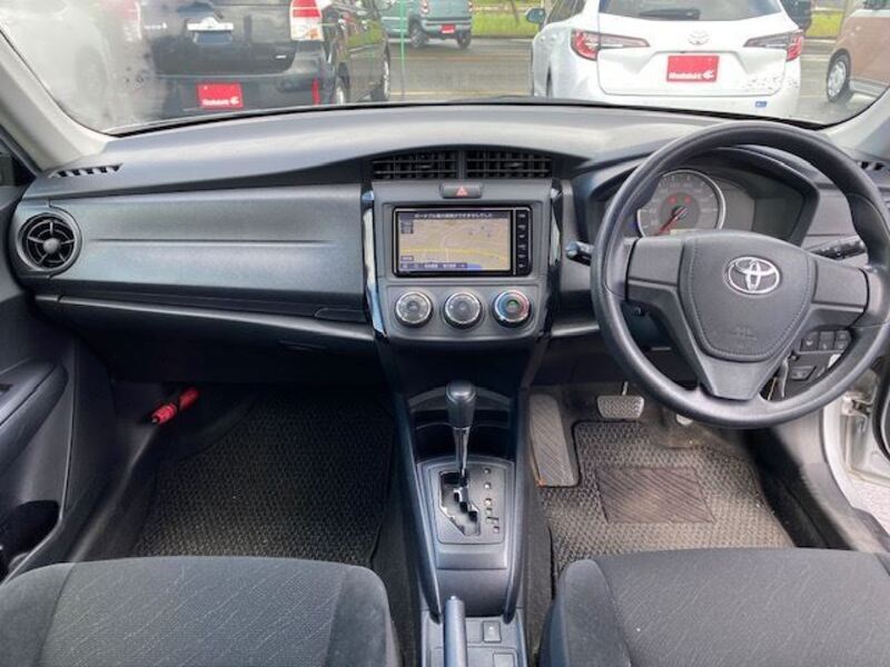 COROLLA AXIO