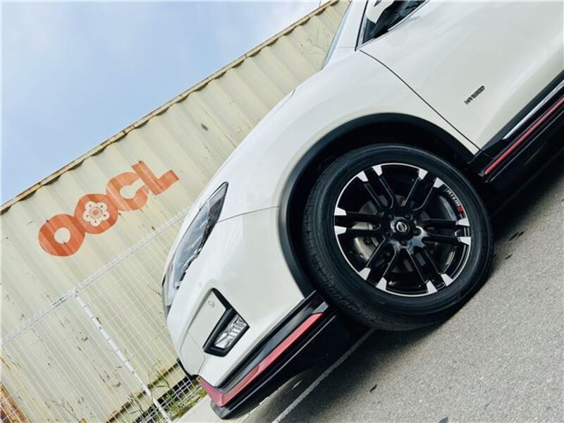X-TRAIL