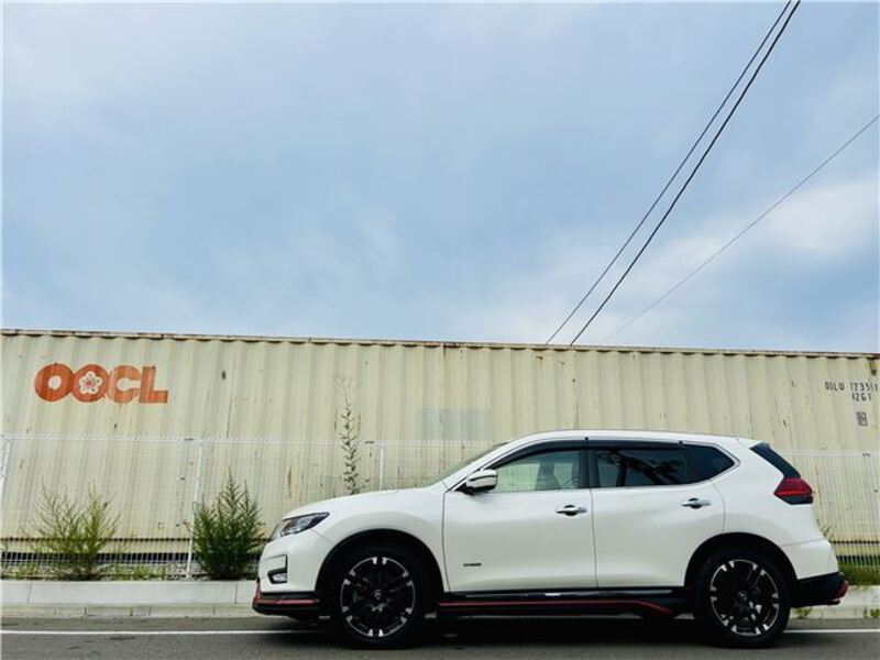 X-TRAIL
