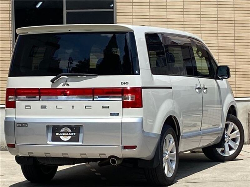 DELICA D5