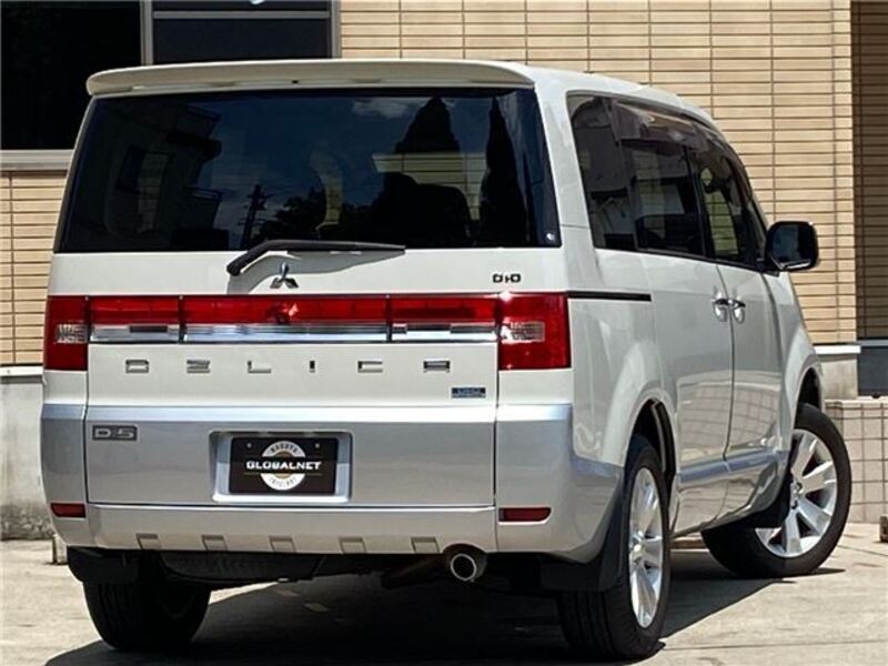 DELICA D5