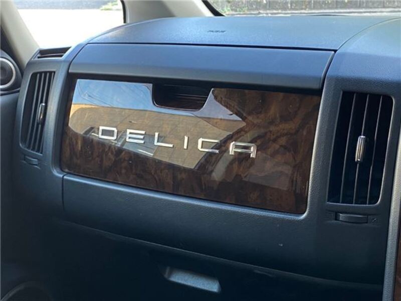 DELICA D5