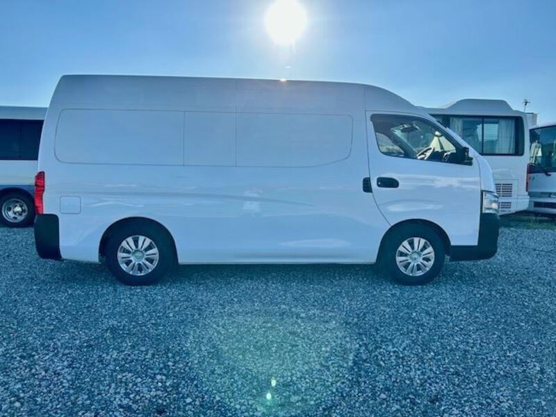 NV350 CARAVAN