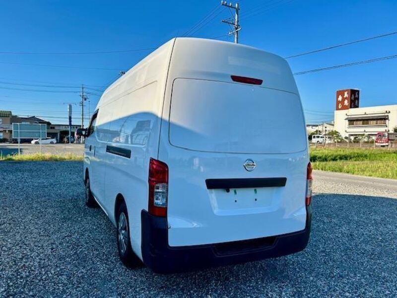 NV350 CARAVAN