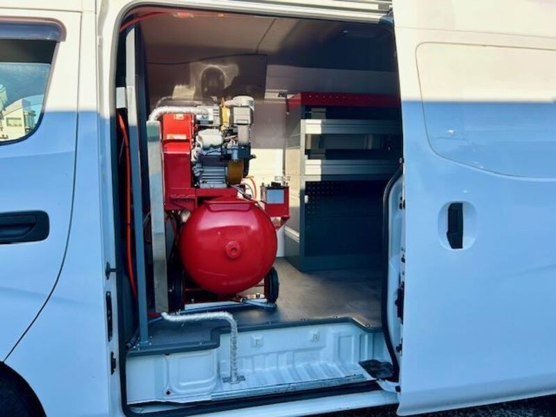 NV350 CARAVAN