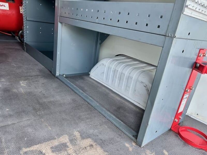 NV350 CARAVAN