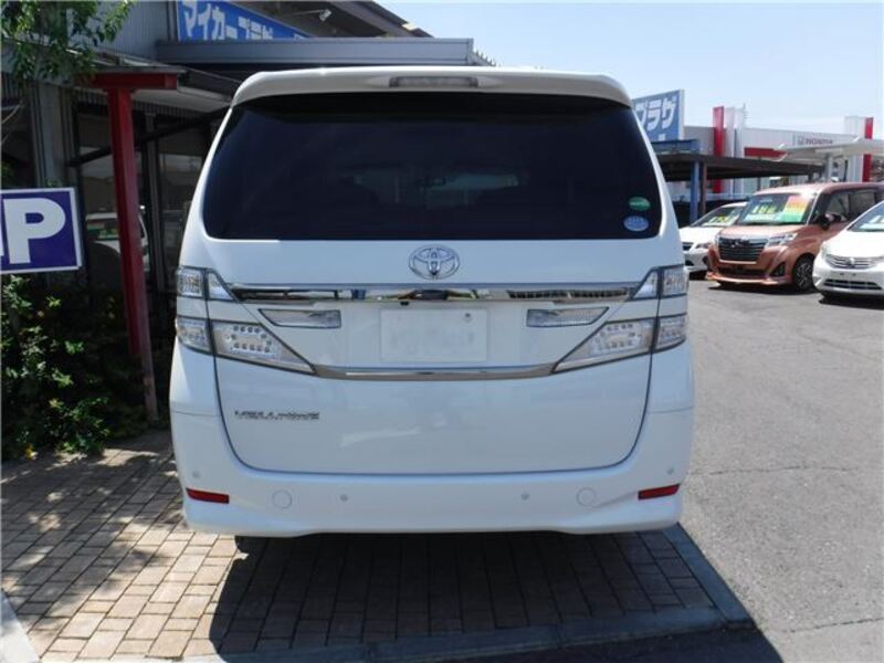 VELLFIRE