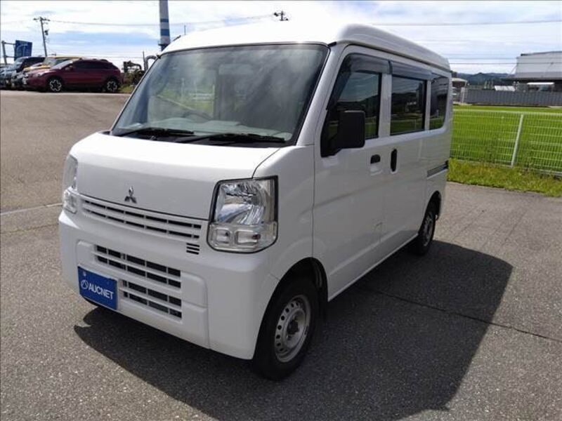MITSUBISHI MINICAB VAN