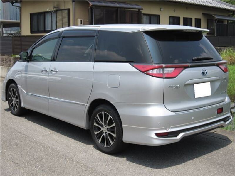 ESTIMA HYBRID