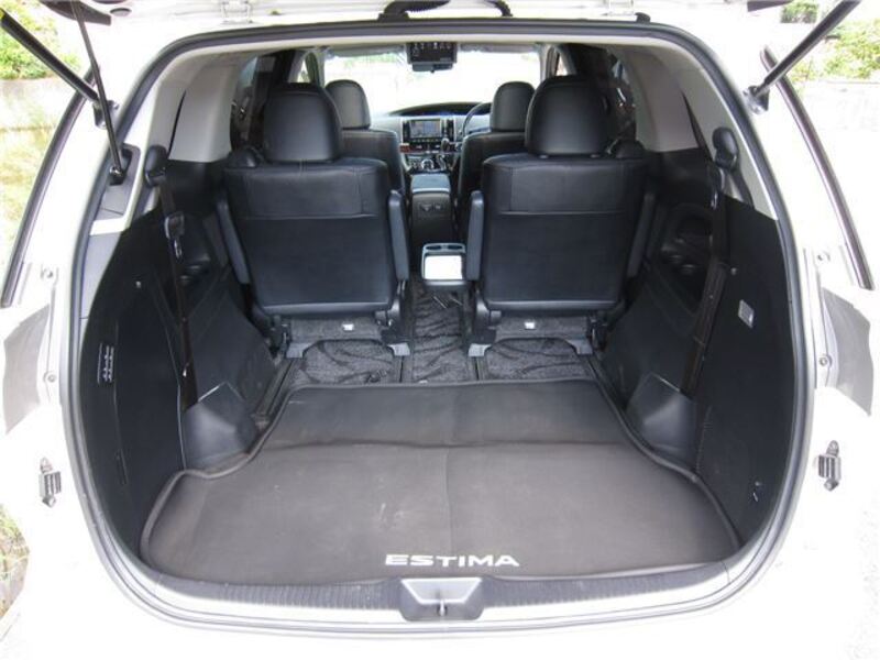 ESTIMA HYBRID