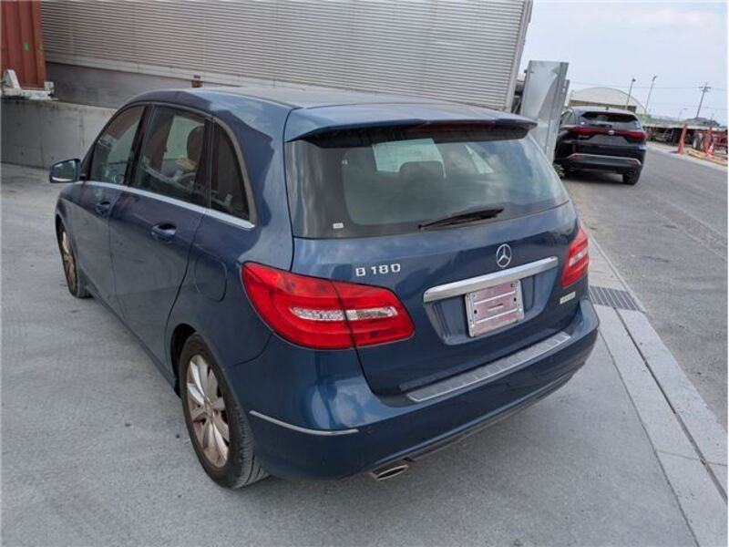 B-CLASS