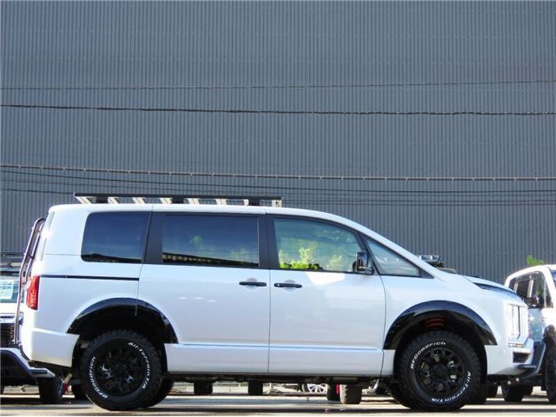 DELICA D5