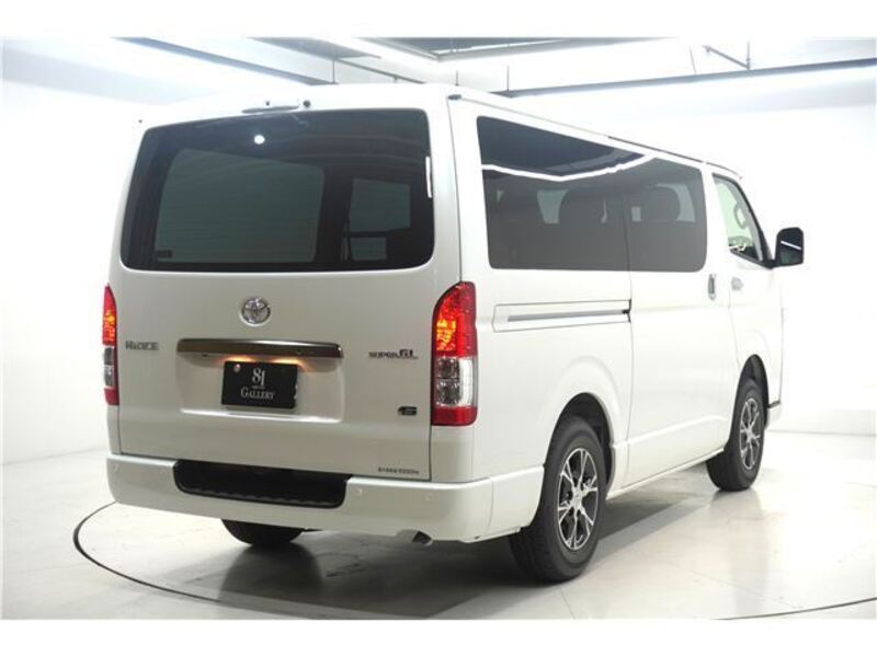 HIACE