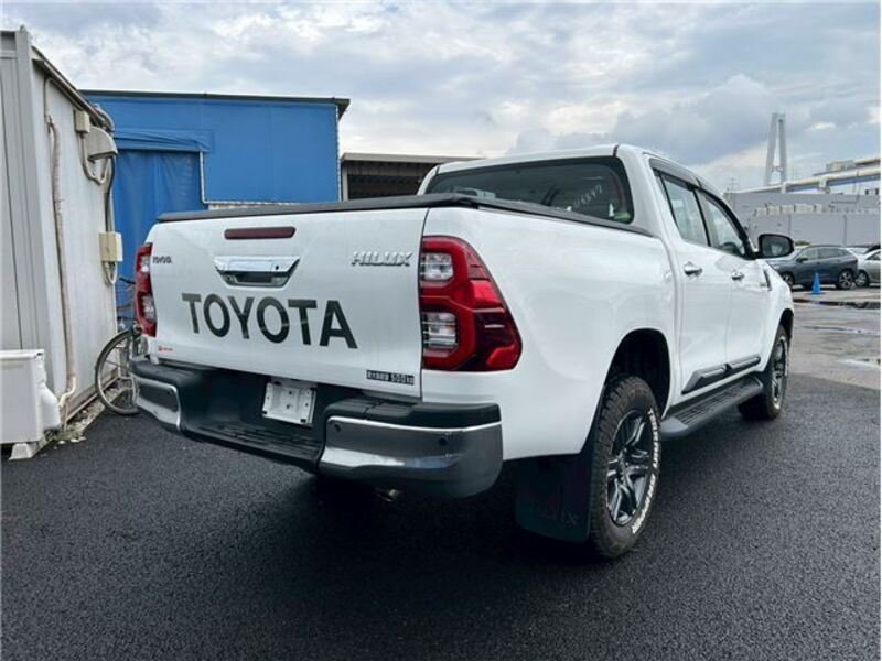 HILUX