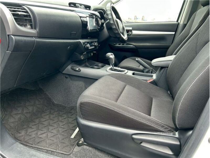 HILUX