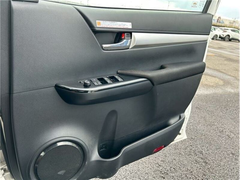 HILUX