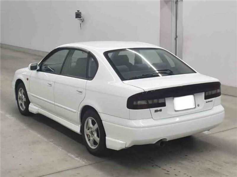 LEGACY B4