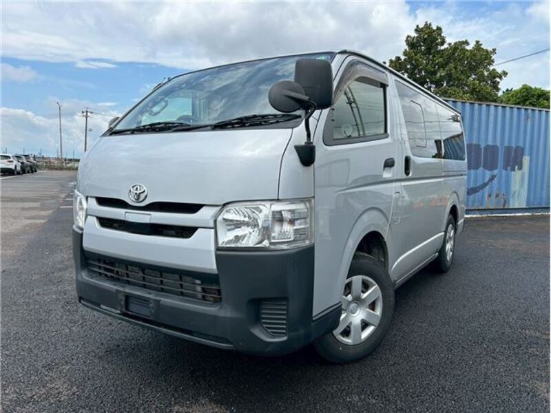 HIACE VAN