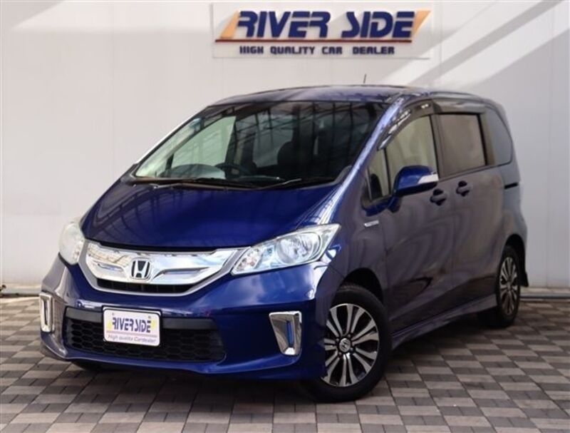 HONDA FREED HYBRID