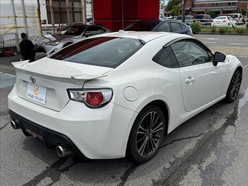 86