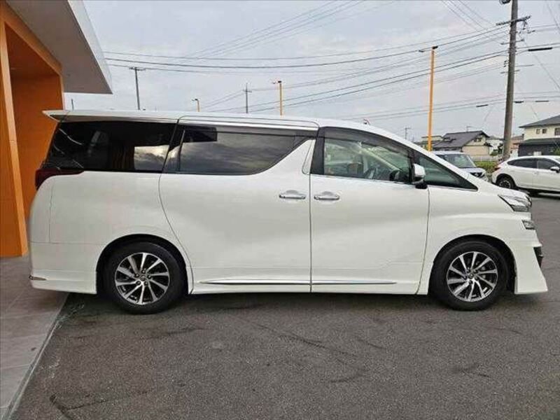 VELLFIRE