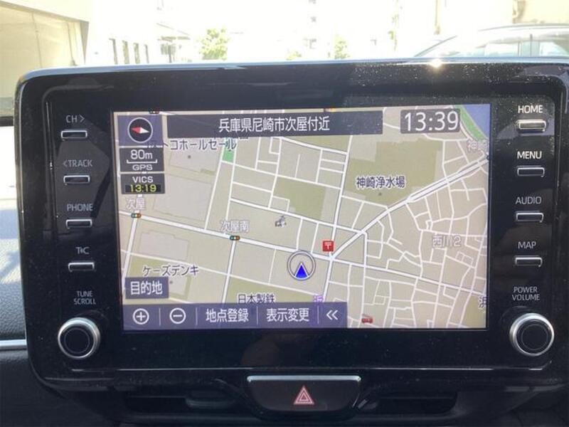 YARIS CROSS