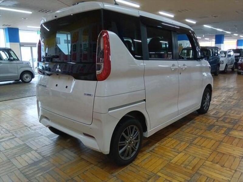 EK SPACE