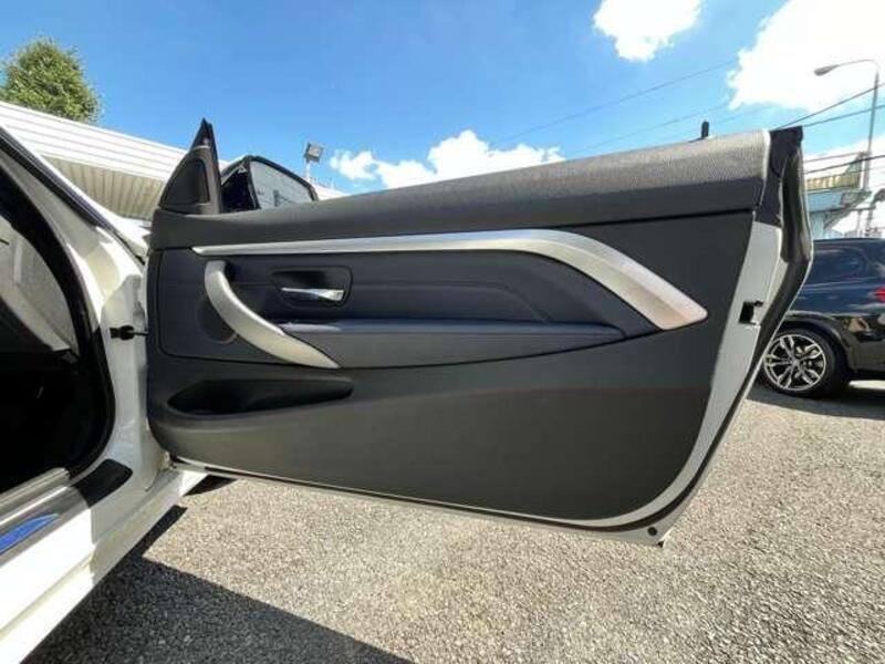 4 SERIES