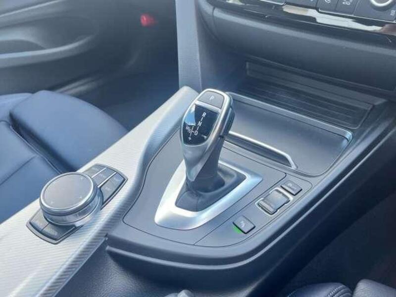 4 SERIES