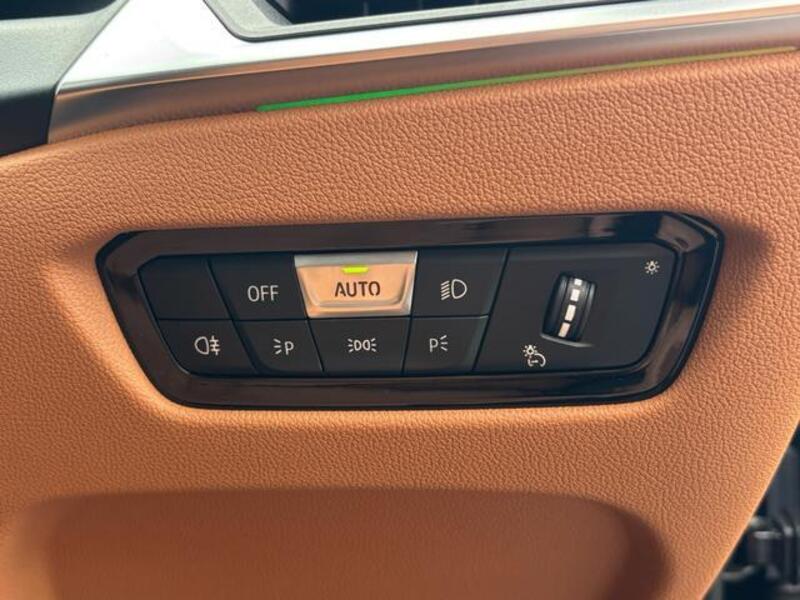 4 SERIES