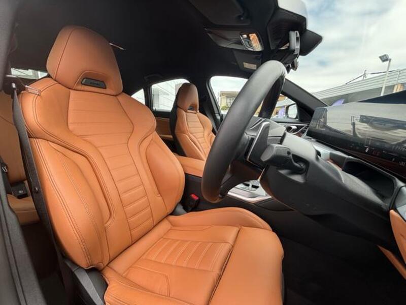 4 SERIES