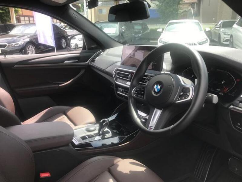 X4