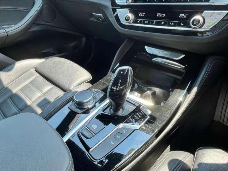 X4